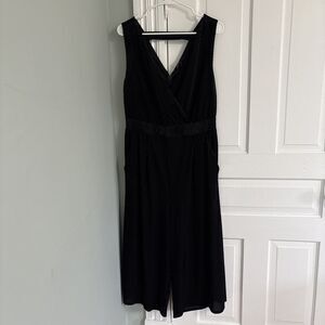 Torrid Size‎ 0 XL Plus Jumpsuit Black Corduroy Jumpsuit Lined Zip Back Keyhole